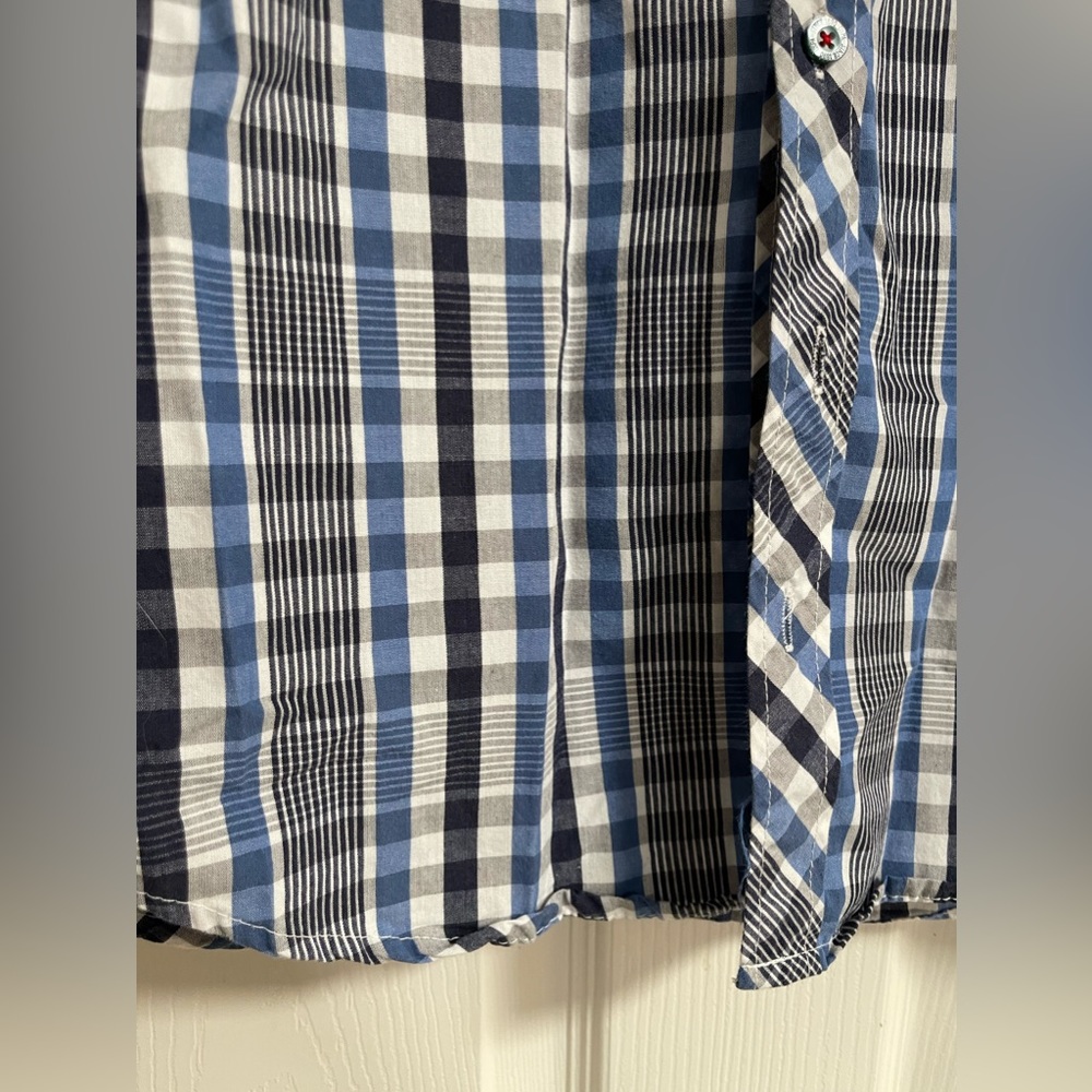 US POLO ASSN. Boys Blue & White Button Up Shirt Size 10/12 - Picture 5 of 7